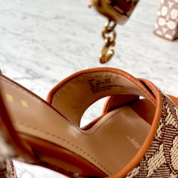 Coach Nelly Text Signature Jacquard Platform Sandal - Size 10 - Picture 9 of 10